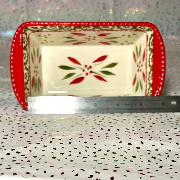 Temptations "Old World" Ceramic Loaf Baking Dish & Plastic Lid - Picture 4 of 6